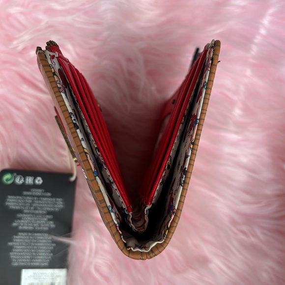 ❤️ Loungefly Disney Pinocchio wallet - Picture 7 of 9